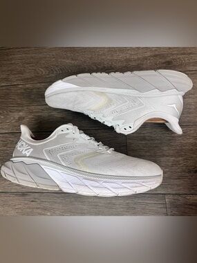 Hoka One One ARAHI 5 women’s running shoes
